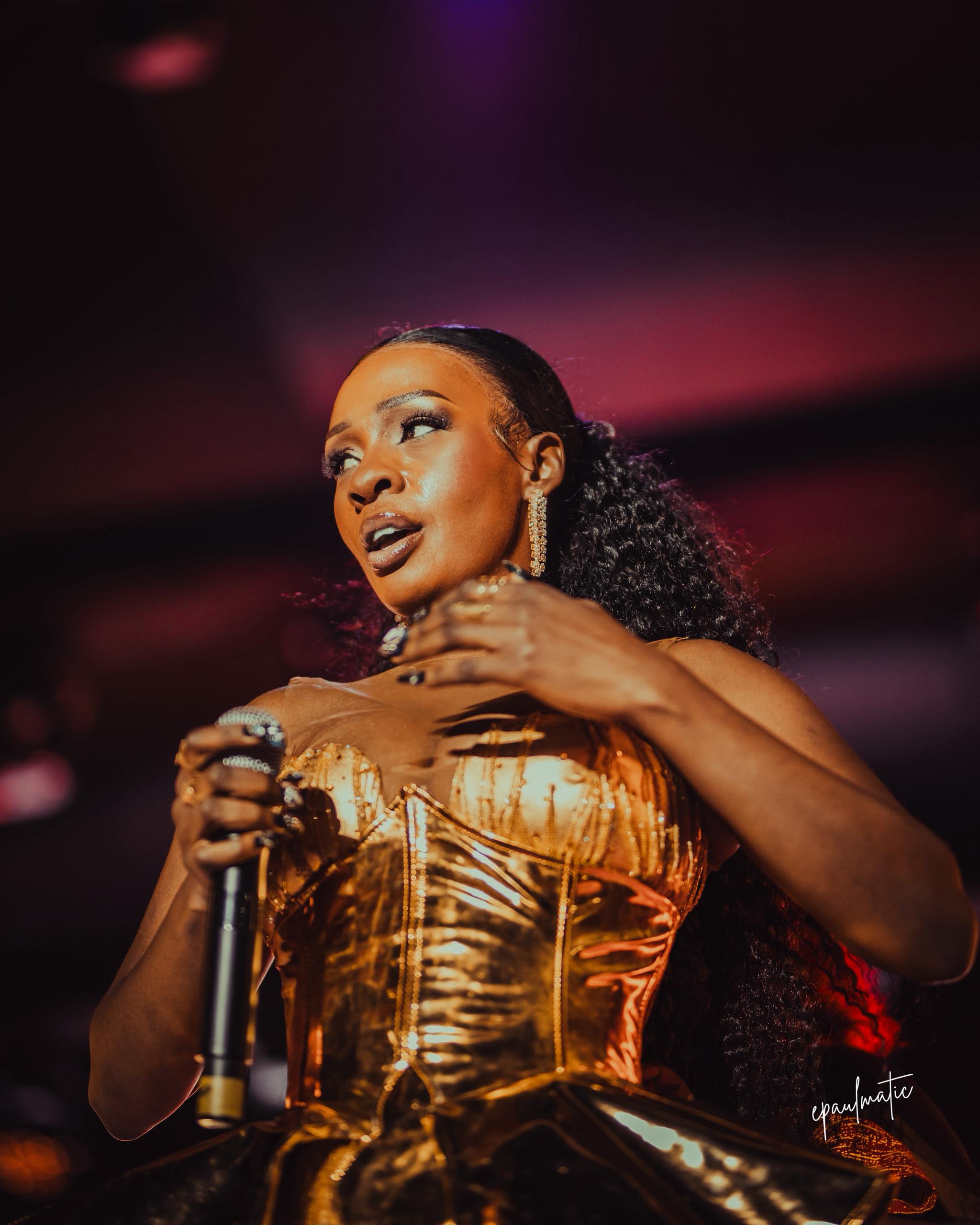 cindy-sanyu-reigns-supreme-at-the-royal-experience-concert!!