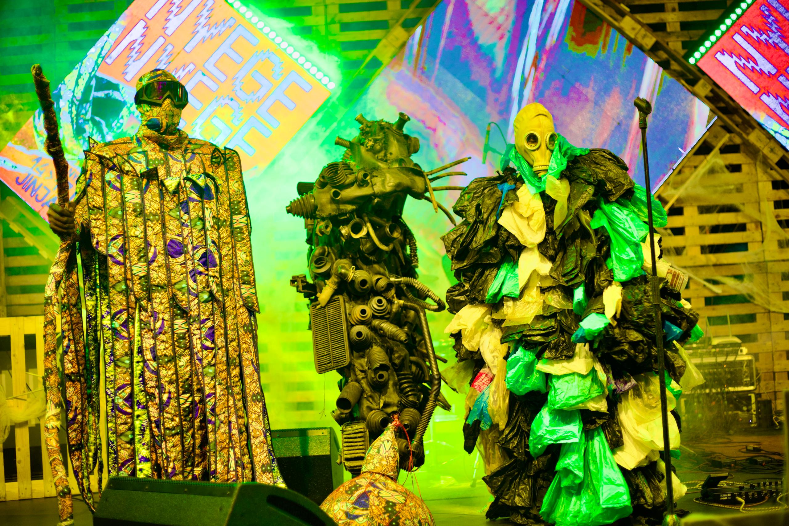 -rave-to-the-grave!!-the-ultimate-halloween-party-of-the-year-